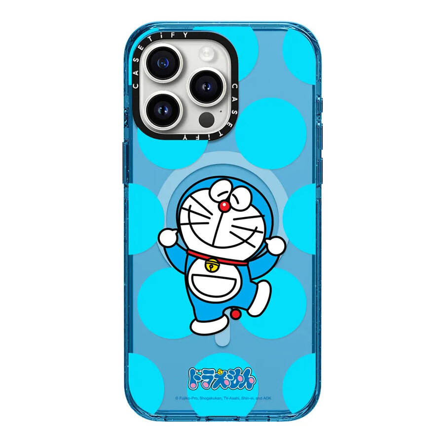 funda de doraemon bailando con magsafe